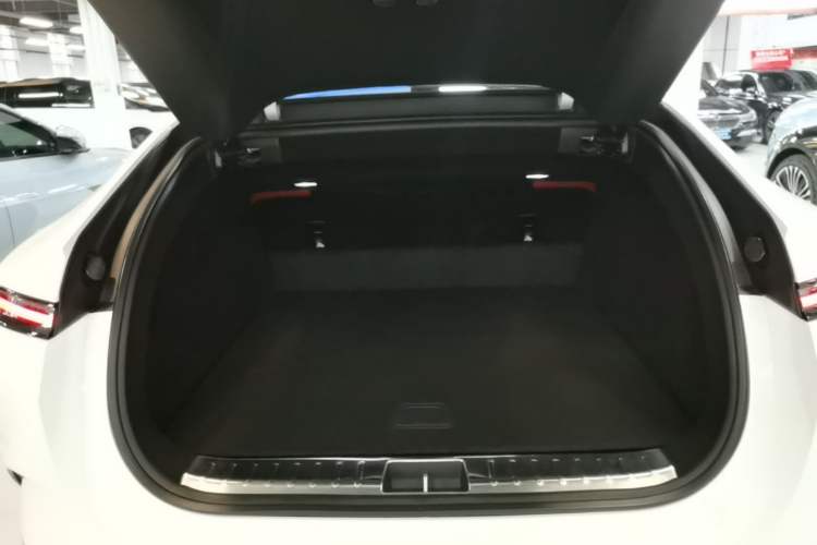 Used Avatr 12 2025 Year Updated Ultra Extended-Range Version Trunk