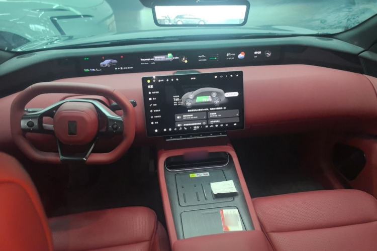 Used Avatr 12 2026 Max Range-Extended Version Center Console