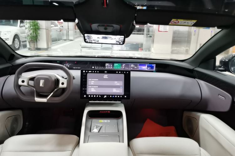 Used Avatr 12 2026 Ultra Pure-Electric All-Wheel-Drive Version Center Console
