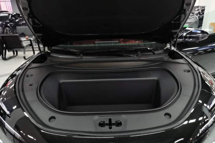 Used Avatr 12 2026 Revised Max Two-Motor Pure Electric Edition Engine Bay