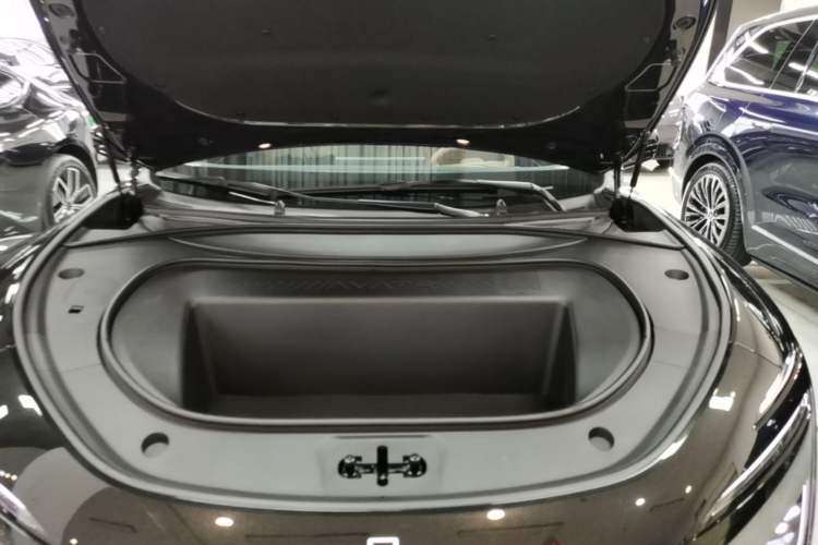 Used Avatr 12 2026 Ultra Pure-Electric All-Wheel-Drive Version Engine Bay