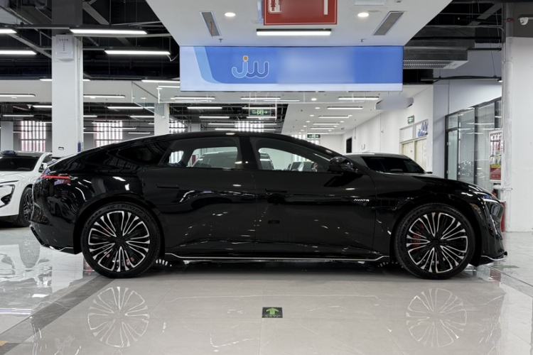 Used Avatr 12 2026 Ultra Pure-Electric All-Wheel-Drive Version Exterior 1