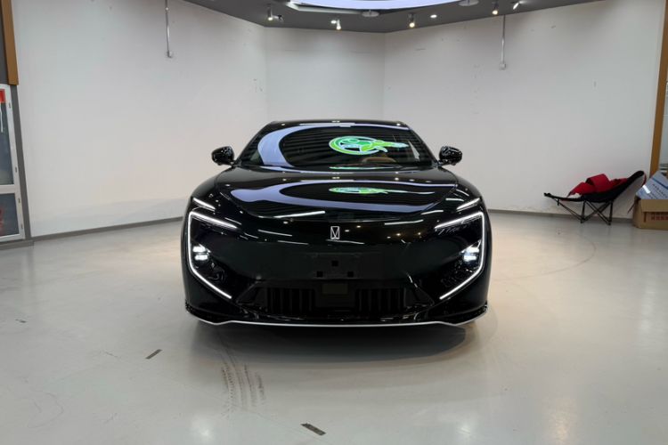 Used Avatr 12 2026 Ultra Pure-Electric All-Wheel-Drive Version Exterior 9