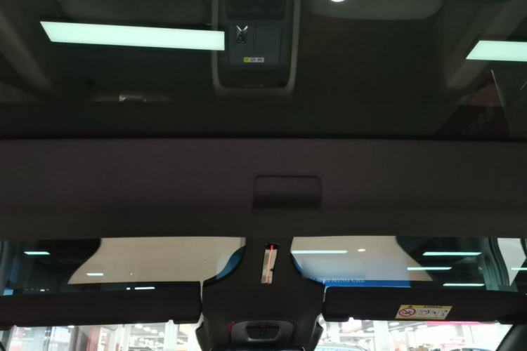 Used Avatr 12 2026 Ultra Pure-Electric All-Wheel-Drive Version Headliner