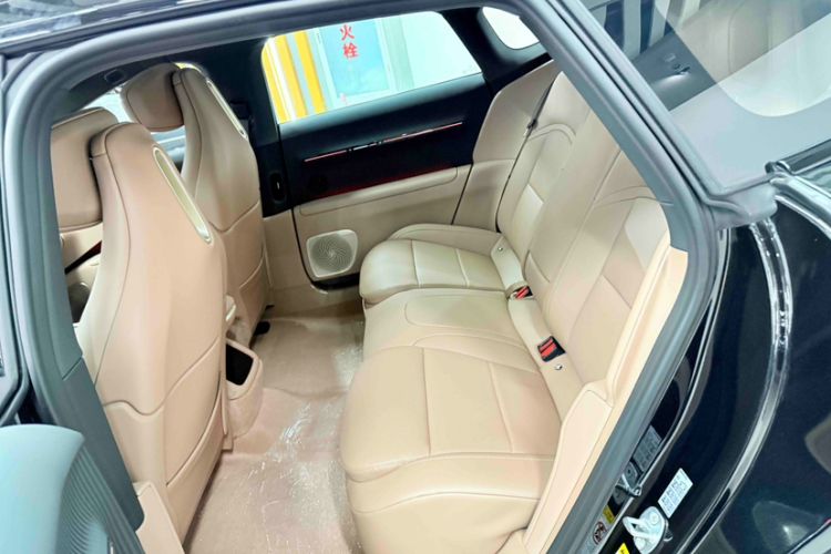 Used Avatr 12 2026 Ultra Pure-Electric All-Wheel-Drive Version Interior 1