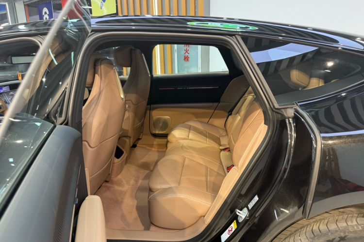 Used Avatr 12 2026 Ultra Pure-Electric All-Wheel-Drive Version Interior 3