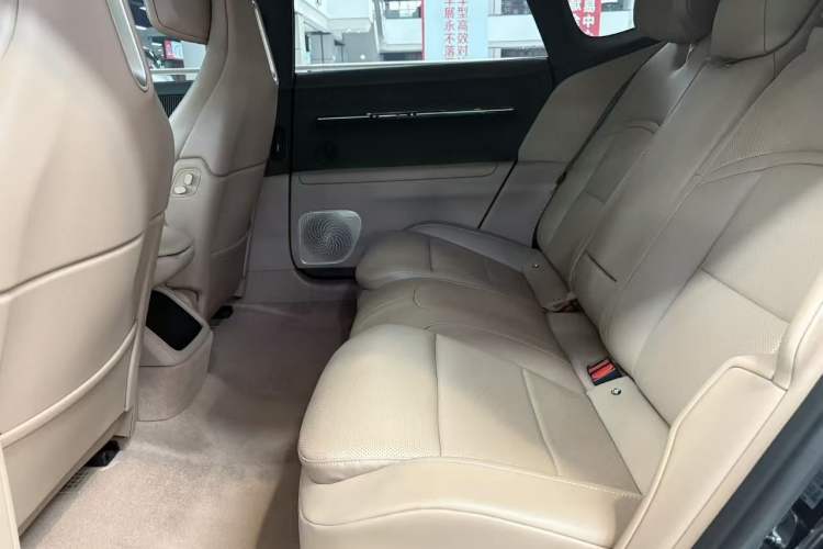 Used Avatr 12 2026 Ultra Pure-Electric All-Wheel-Drive Version Interior 3