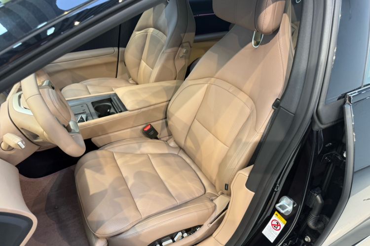 Used Avatr 12 2026 Ultra Pure-Electric All-Wheel-Drive Version Interior 6