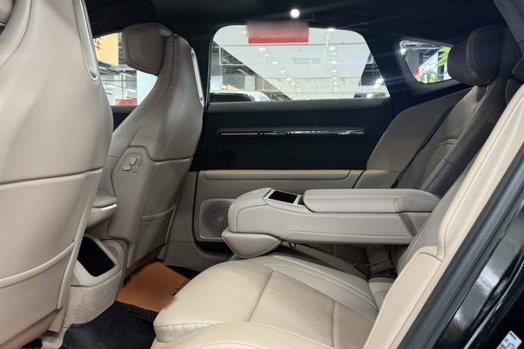 Used Avatr 12 2026 Ultra Pure-Electric All-Wheel-Drive Version Interior 8