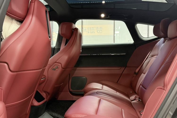 Used Avatr 12 2026 Ultra Pure-Electric All-Wheel-Drive Version Interior 8
