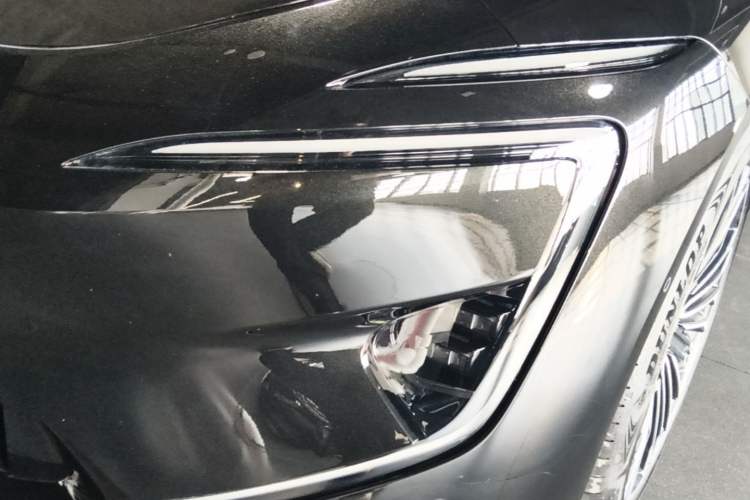 Used Avatr 12 2026 Ultra Pure-Electric All-Wheel-Drive Version Left Front Headlight