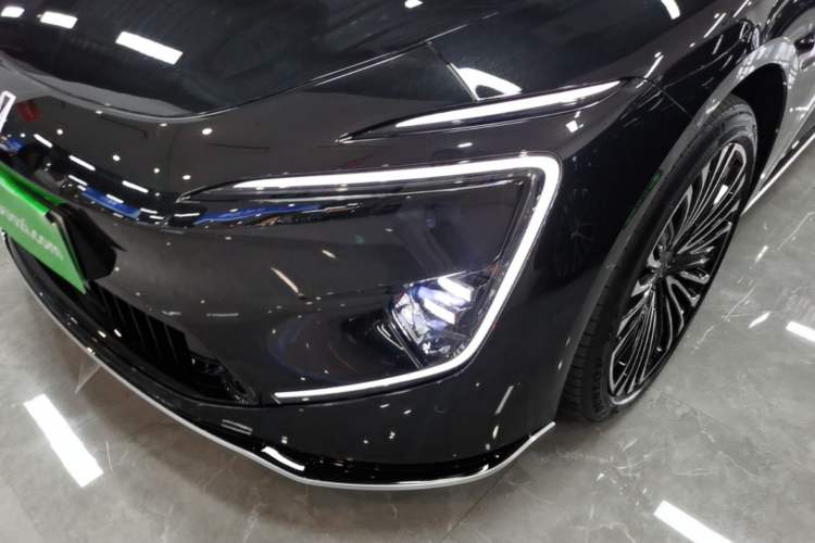Used Avatr 12 2026 Ultra Pure-Electric All-Wheel-Drive Version Left Front Headlight