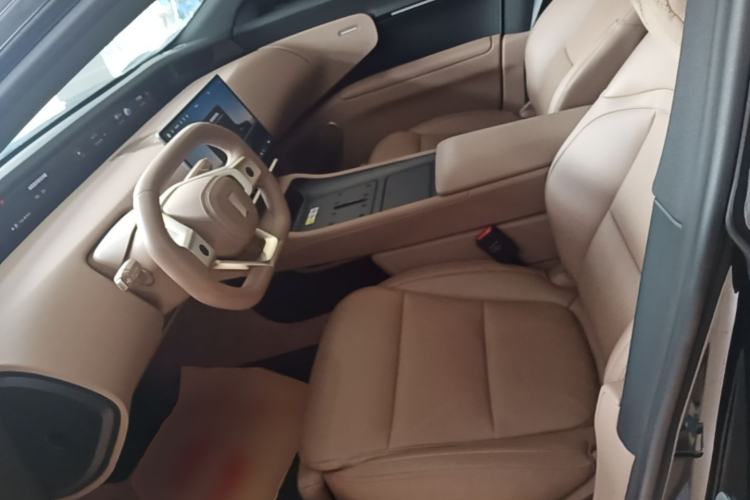 Used Avatr 12 2026 Ultra Pure-Electric All-Wheel-Drive Version Left Front Seat