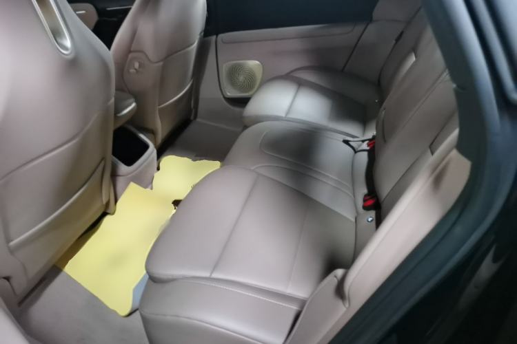 Used Avatr 12 2026 Ultra Pure-Electric All-Wheel-Drive Version Left Rear Seat