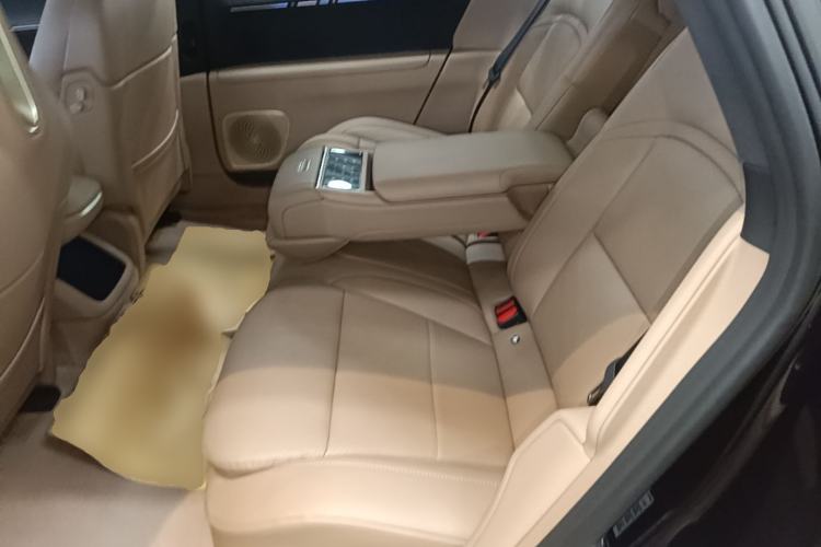 Used Avatr 12 2026 Ultra Pure-Electric All-Wheel-Drive Version Left Rear Seat