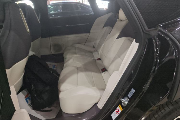 Used Avatr 12 2026 Ultra Pure-Electric All-Wheel-Drive Version Left Rear Seat