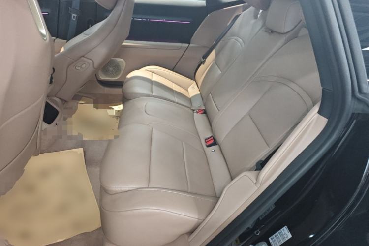 Used Avatr 12 2026 Ultra Pure-Electric All-Wheel-Drive Version Left Rear Seat