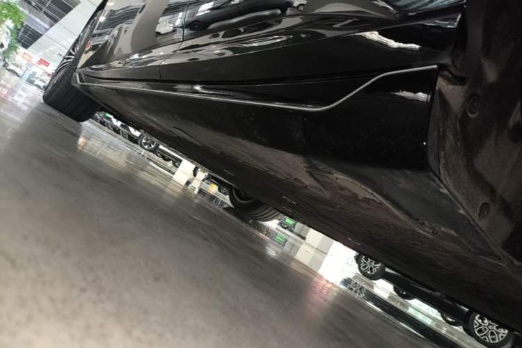 Used Avatr 12 2026 Ultra Pure-Electric All-Wheel-Drive Version Left Side Sill