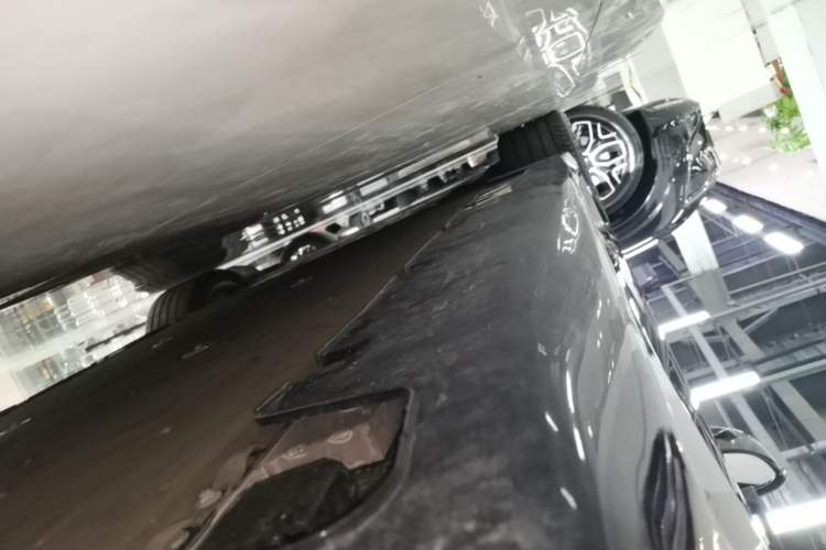 Used Avatr 12 2026 Ultra Pure-Electric All-Wheel-Drive Version Left Side Sill