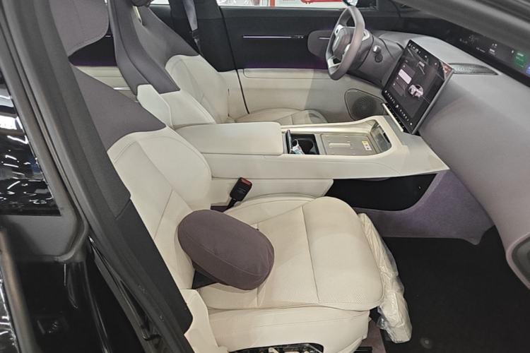 Used Avatr 12 2026 Max Pure-Electric Version Right Front Seat