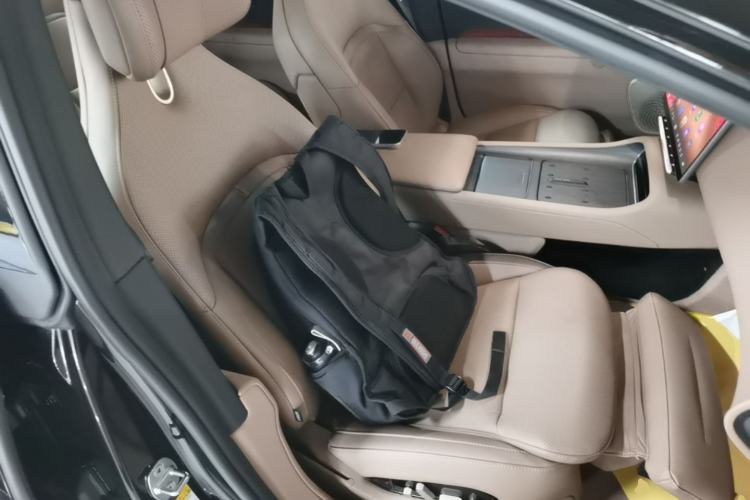 Used Avatr 12 2026 Ultra Pure-Electric All-Wheel-Drive Version Right Front Seat