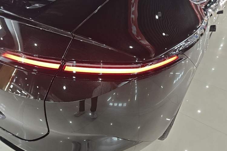 Used Avatr 12 2026 Max Pure-Electric Version Right Rear Taillight