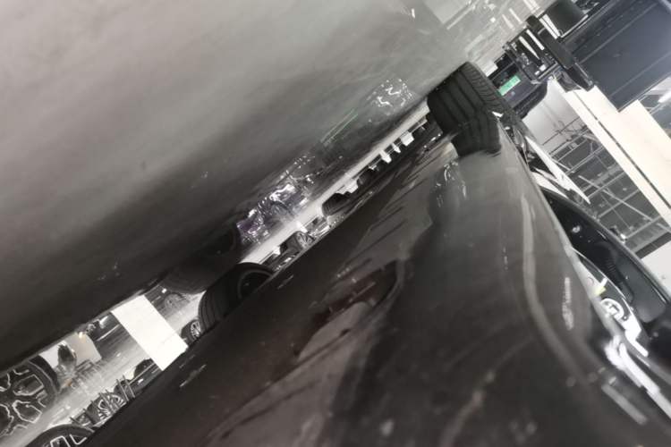 Used Avatr 12 2026 Ultra Pure-Electric All-Wheel-Drive Version Right Side Sill