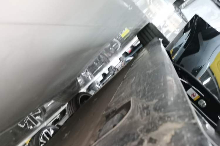 Used Avatr 12 2026 Ultra Pure-Electric All-Wheel-Drive Version Right Side Sill
