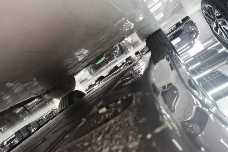 Used Avatr 12 2026 Revised Max Two-Motor Range-Extending Edition Right Side Sill