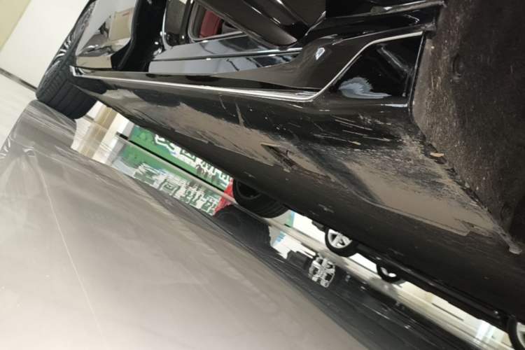Used Avatr 12 2026 Ultra Pure-Electric All-Wheel-Drive Version Right Side Sill