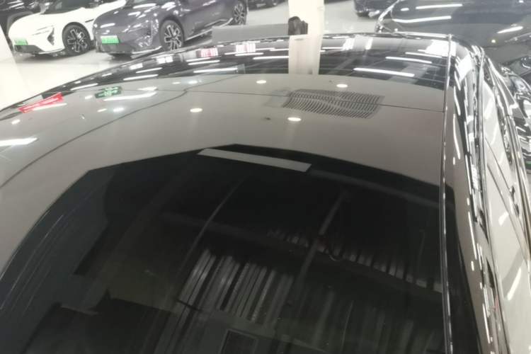 Used Avatr 12 2026 Ultra Pure-Electric All-Wheel-Drive Version Roof