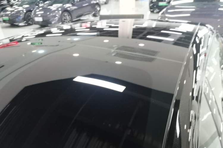 Used Avatr 12 2026 Ultra Pure-Electric All-Wheel-Drive Version Roof