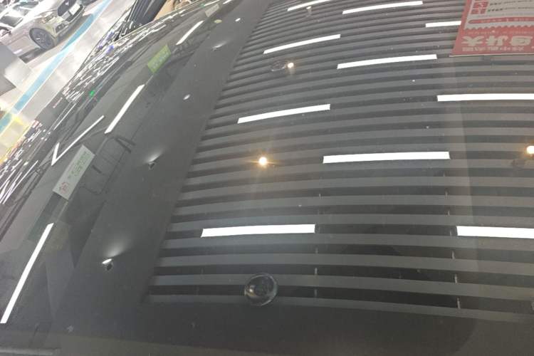 Used Avatr 12 2026 Ultra Pure-Electric All-Wheel-Drive Version Roof