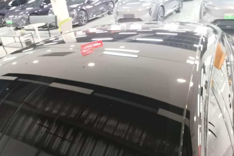 Used Avatr 12 2026 Ultra Pure-Electric All-Wheel-Drive Version Roof