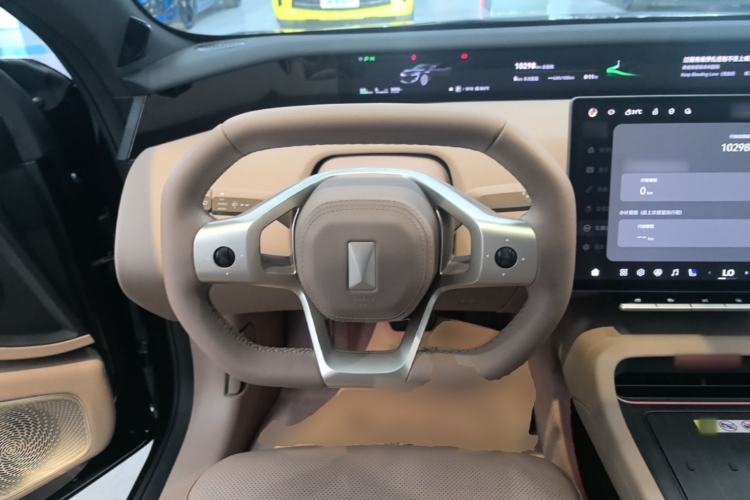 Used Avatr 12 2026 Ultra Pure-Electric All-Wheel-Drive Version Steering Wheel