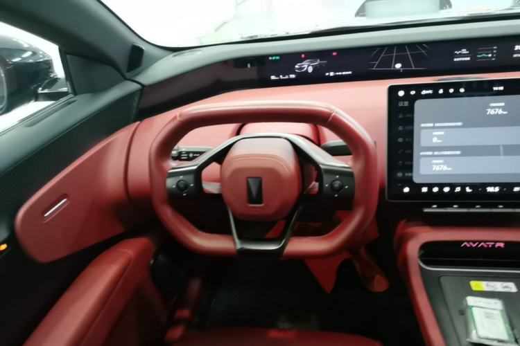 Used Avatr 12 2026 Ultra Pure-Electric All-Wheel-Drive Version Steering Wheel