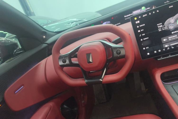 Used Avatr 12 2026 Max Range-Extended Version Steering Wheel