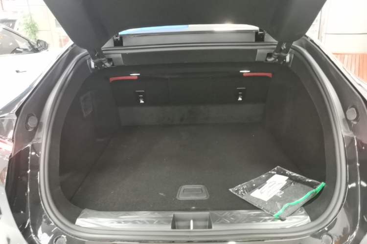 Used Avatr 12 2026 Max Pure-Electric Version Trunk