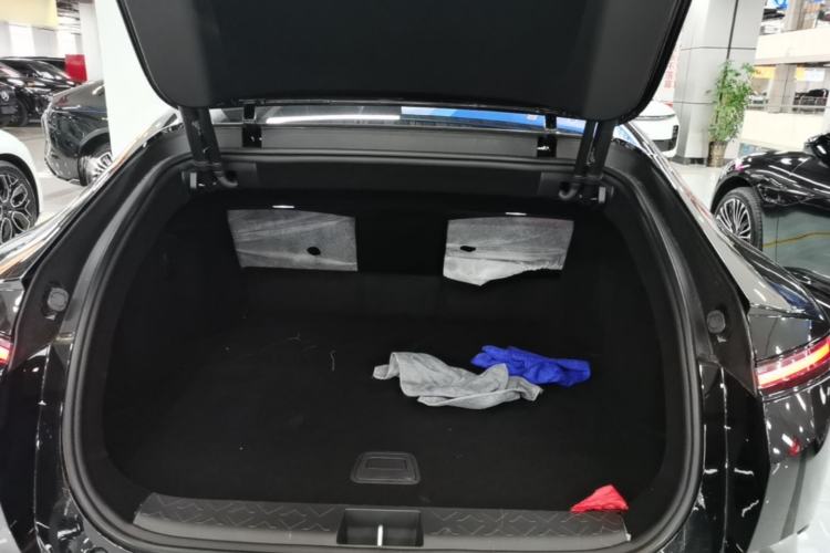 Used Avatr 12 2026 Max Range-Extended Version Trunk