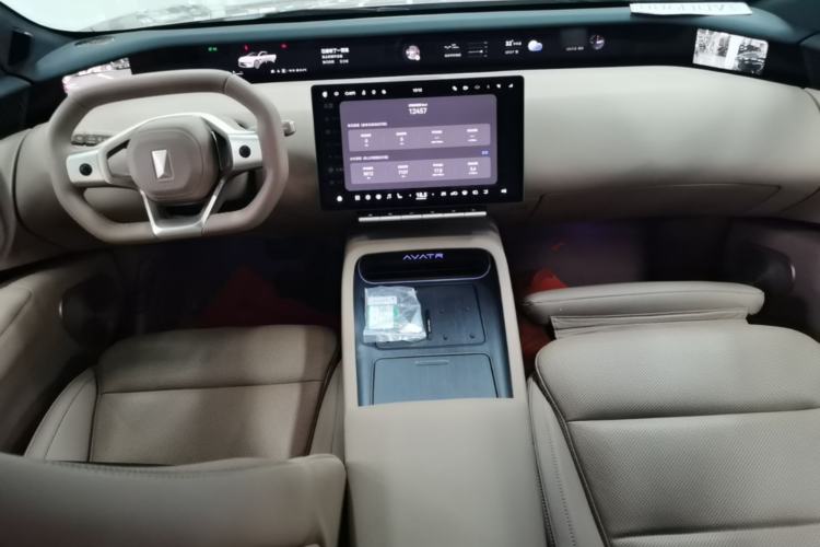 Used Avatr 12 2026 Ultra Range-Extended Version Center Console