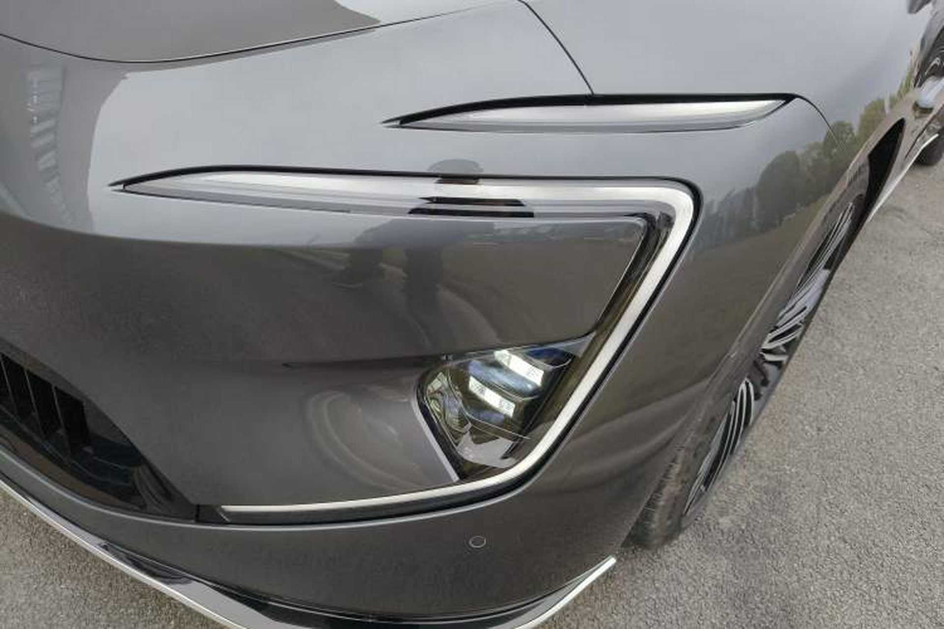 Used Avatr 12 2026 Ultra Pure-Electric All-Wheel-Drive Version Left Front Headlight