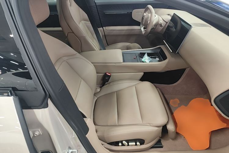 Used Avatr 12 2026 Ultra Range-Extended Version Right Front Seat