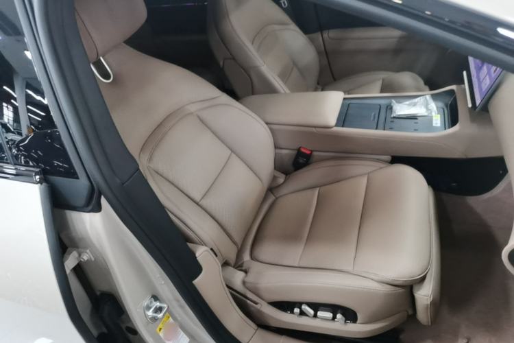 Used Avatr 12 2026 Ultra Range-Extended Version Right Front Seat