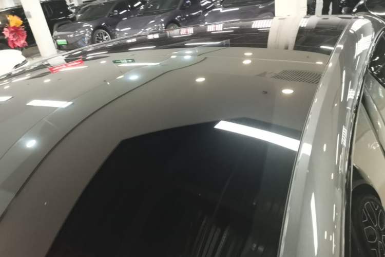 Used Avatr 12 2026 Ultra Pure-Electric All-Wheel-Drive Version Roof