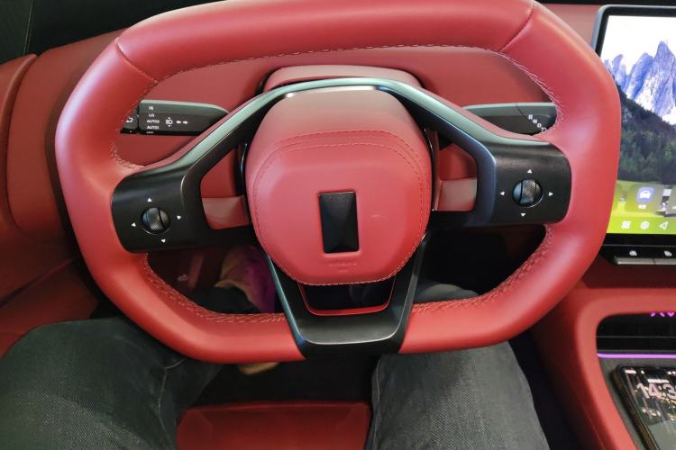 Used Avatr 12 2026 Ultra Pure-Electric All-Wheel-Drive Version Steering Wheel