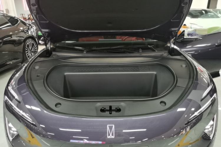 Used Avatr 12 2026 Revised Master Three-Motor Pure Electric Edition Engine Bay