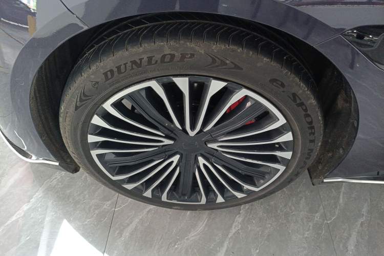 Used Avatr 12 2026 Ultra Pure-Electric All-Wheel-Drive Version Exterior 4