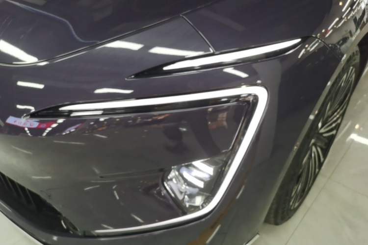 Used Avatr 12 2026 Revised Master Three-Motor Pure Electric Edition Left Front Headlight