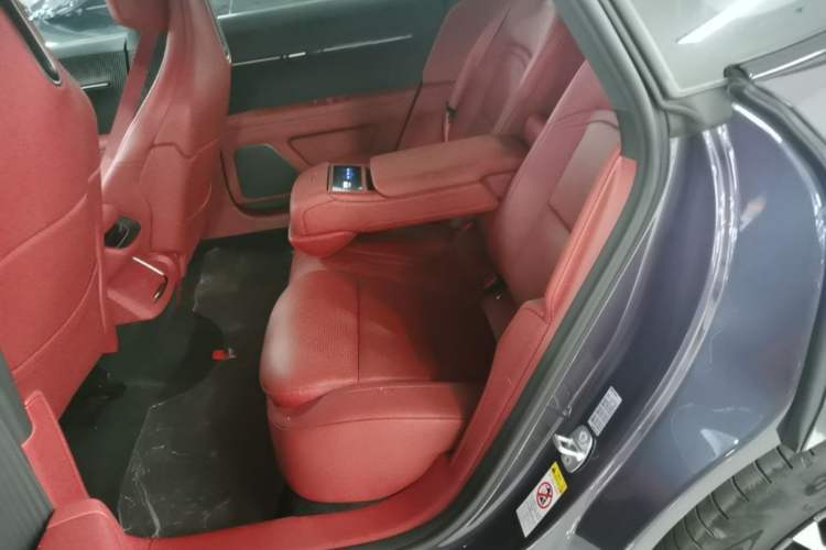 Used Avatr 12 2026 Revised Master Three-Motor Pure Electric Edition Left Rear Seat