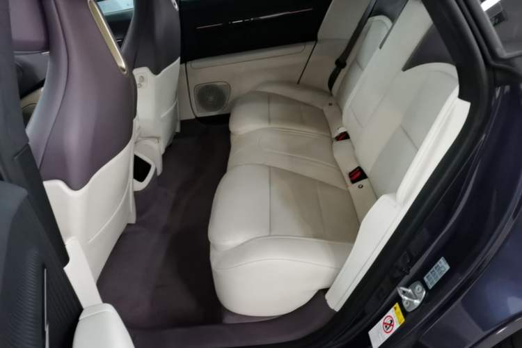 Used Avatr 12 2026 Max Pure-Electric Version Left Rear Seat